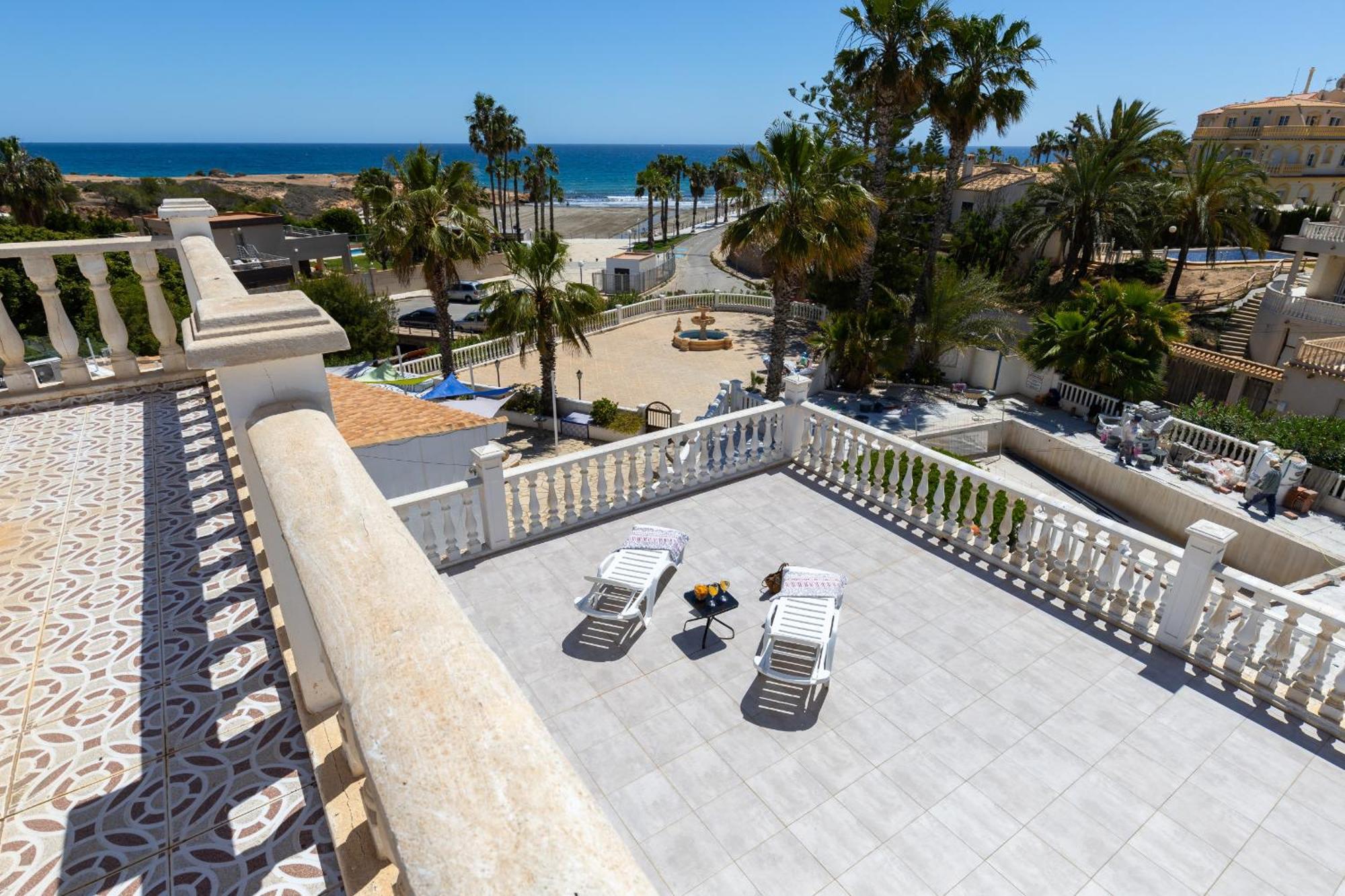 Fidalsa Grand Mediterranean Beachfront Villa Playa Flamenca Exterior photo